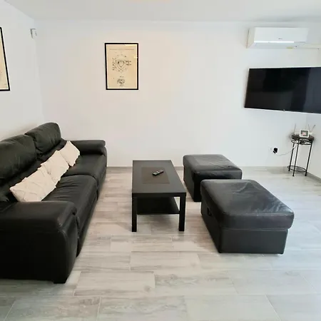Family-friendly Apartment-torrevieja Torrevieja