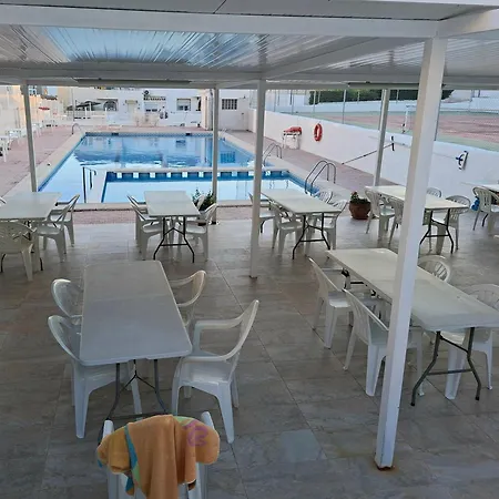 Family-friendly Apartment-torrevieja شقة *